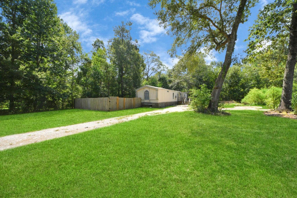 1063 County Road 308, Cleveland