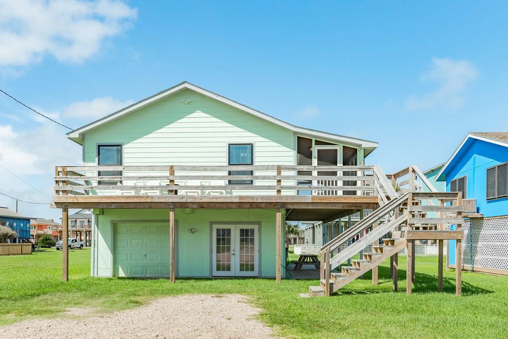 222 Driftwood Court, Surfside Beach