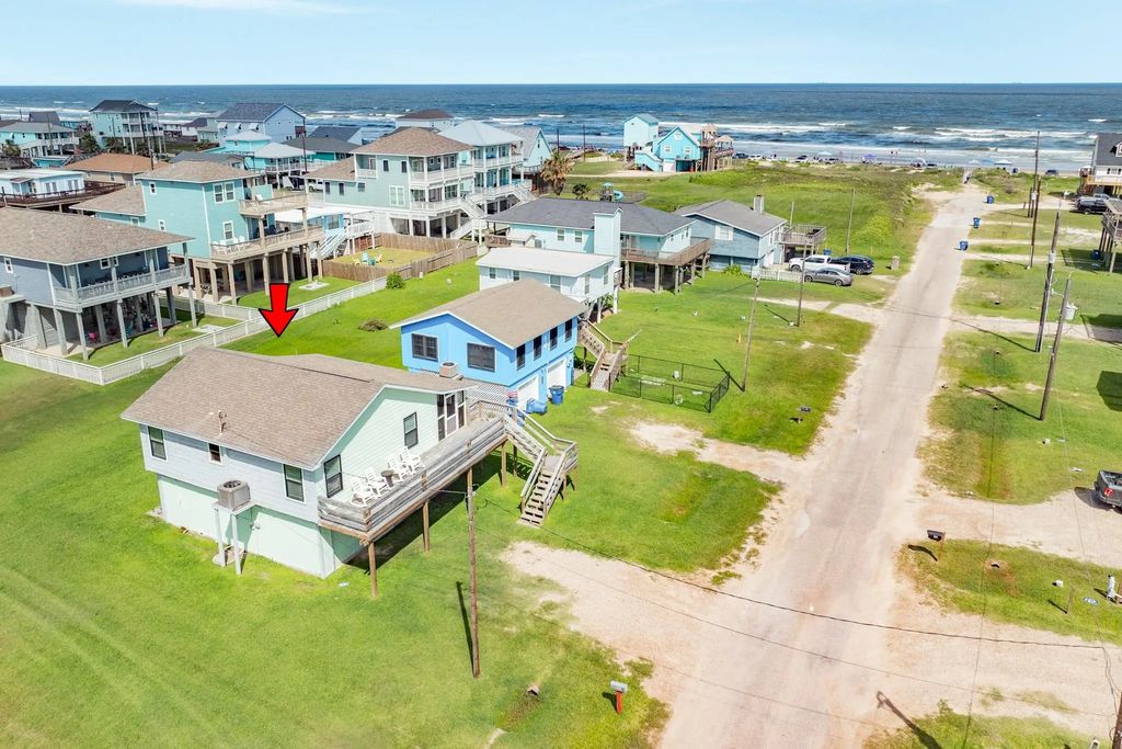 222 Driftwood Court, Surfside Beach