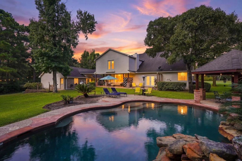 11455 Queensboro Court, Montgomery