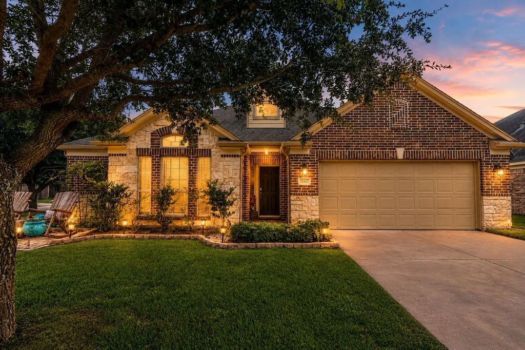 3003 Fern Brook Lane, Rosenberg