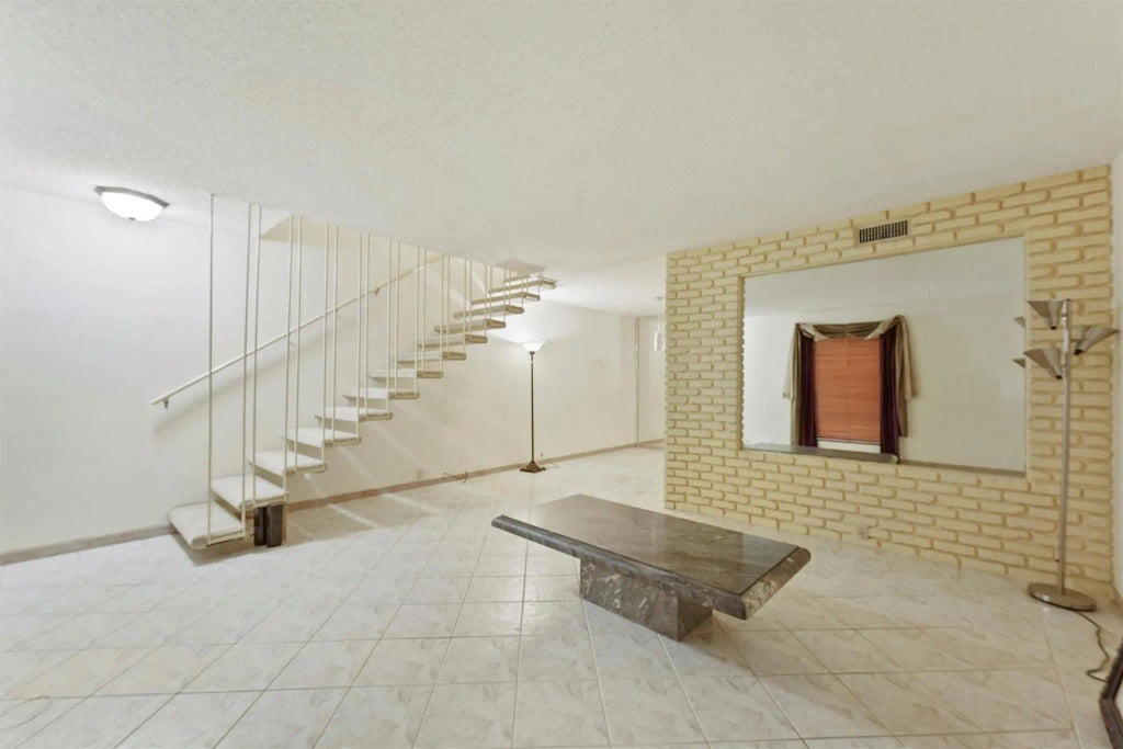 2503 Mccue Road 5, Houston