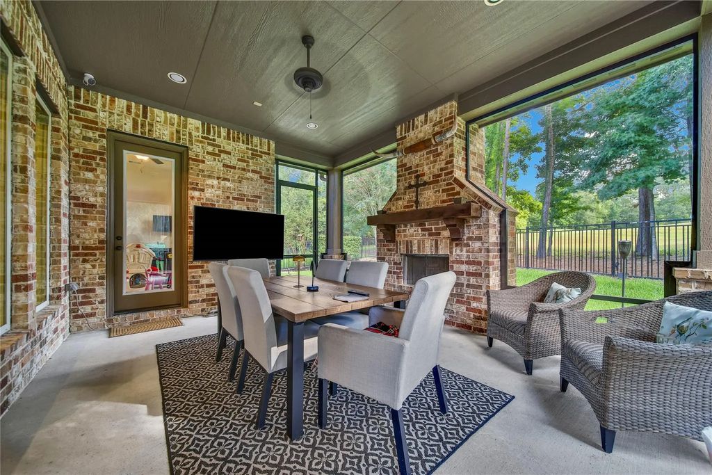107 Berwick Lane, Montgomery