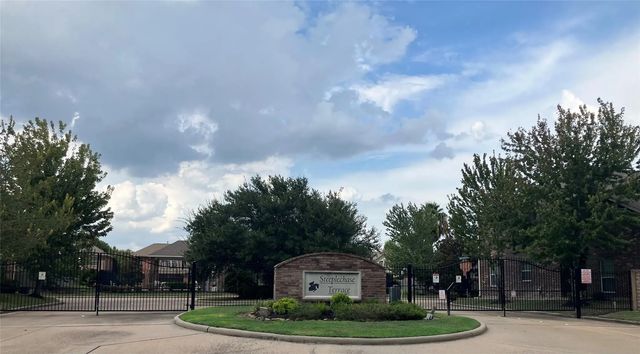 8907 Kleewood Drive, Houston