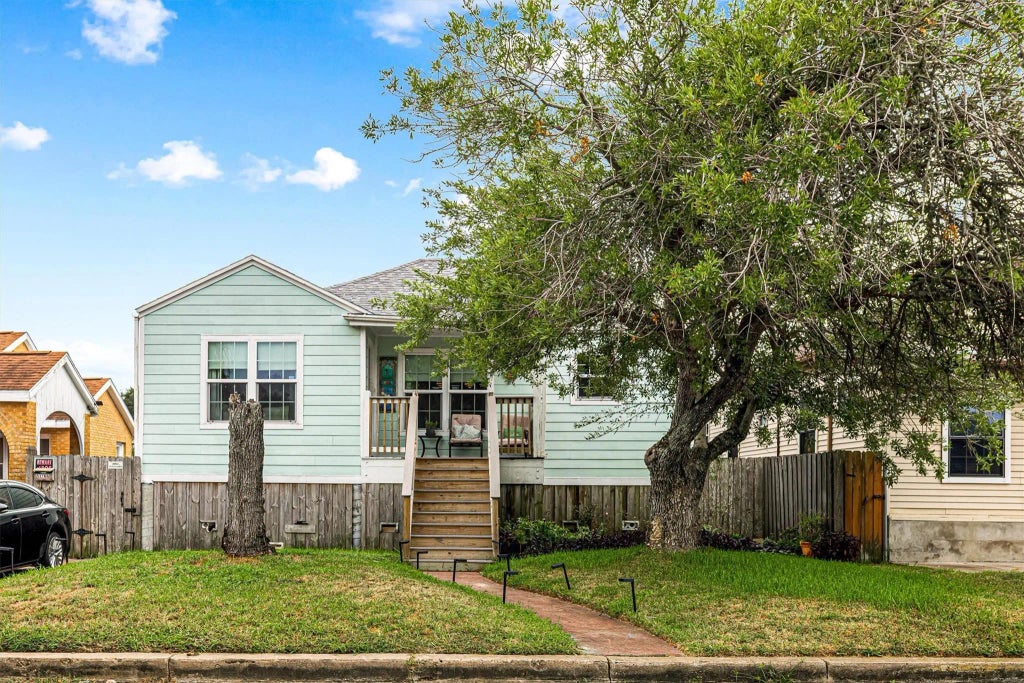 5219 Avenue Q, Galveston