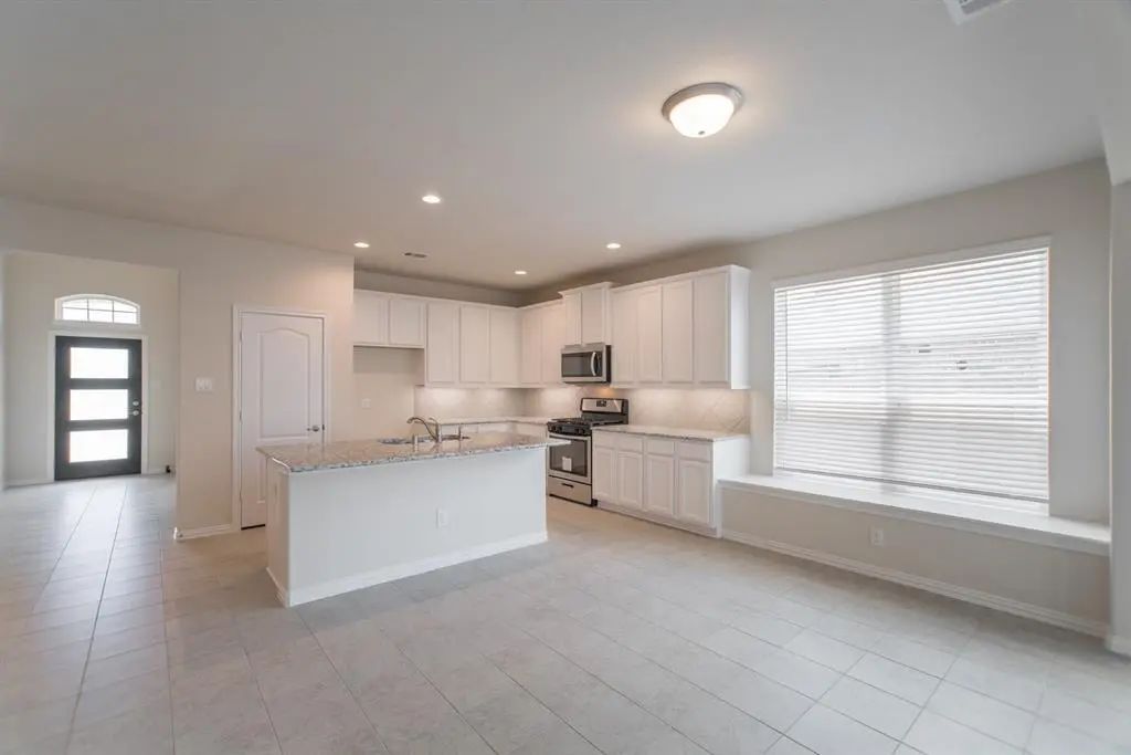 30014 Twisting Springs Drive, Fulshear
