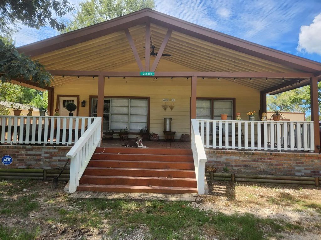3209 Mangum Road, Livingston