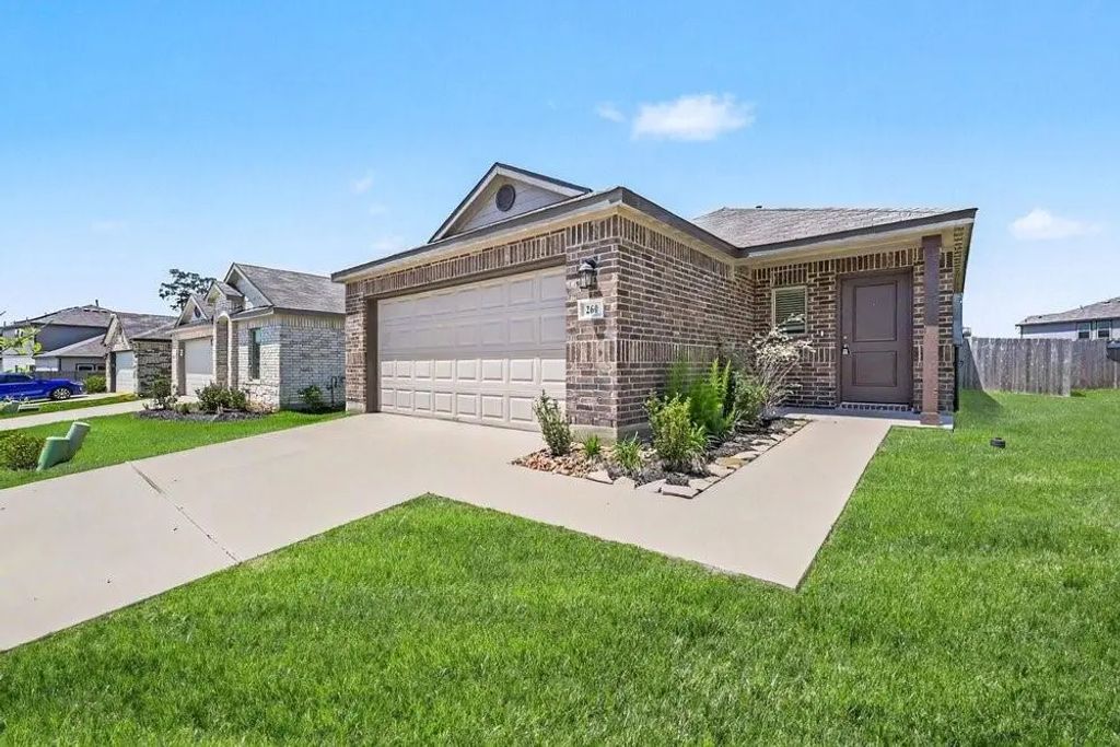 260 Gallant Front Trail, Magnolia