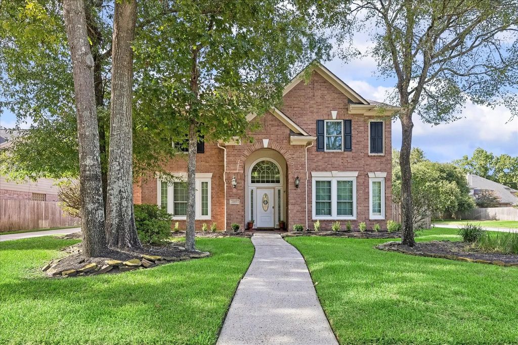 2202 Riverway Oak Drive, Kingwood