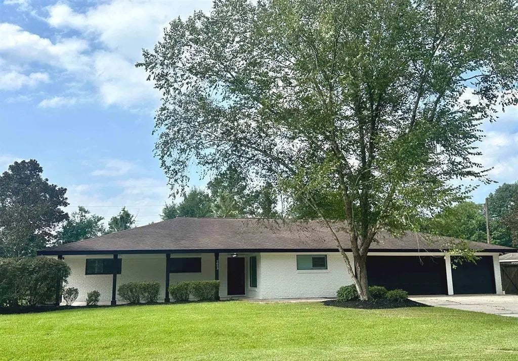 2053 Duhon Street, Orange