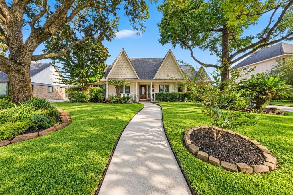 21014 Harvest Hill Lane, Houston