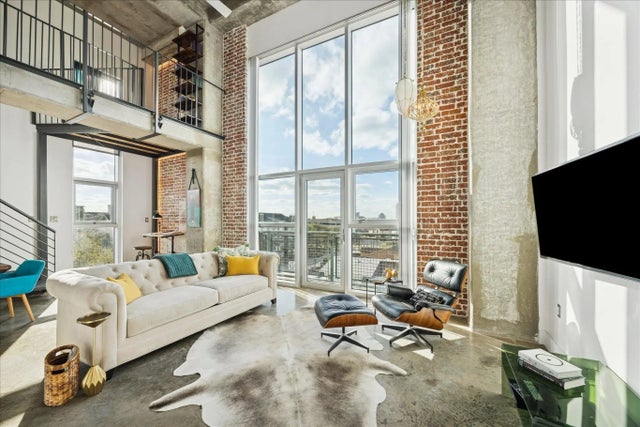 2000 Bagby Street 5400, Houston