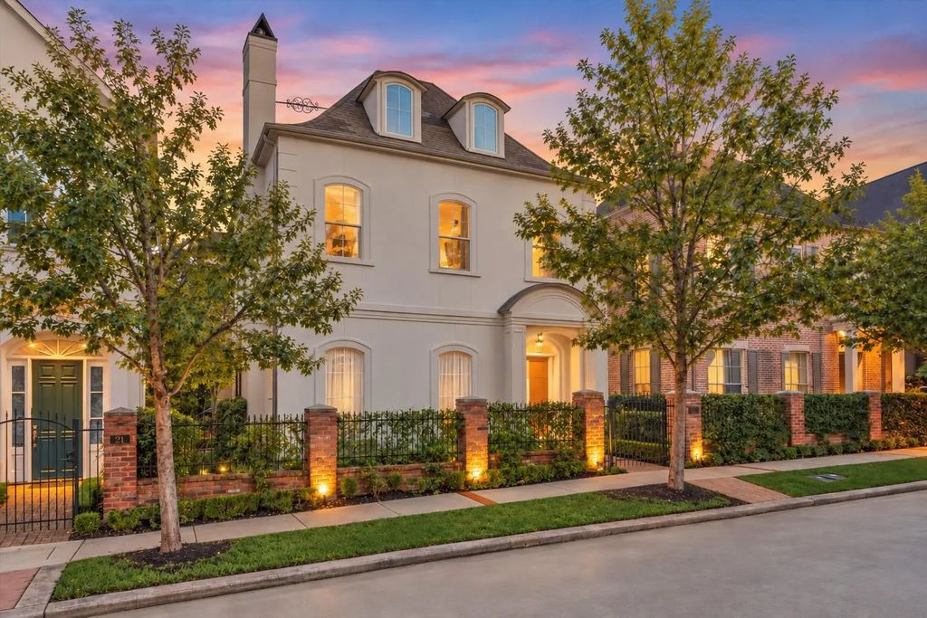 25 Topside Row, The Woodlands