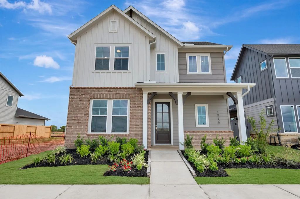 16750 Vibrant Avenue, Hockley