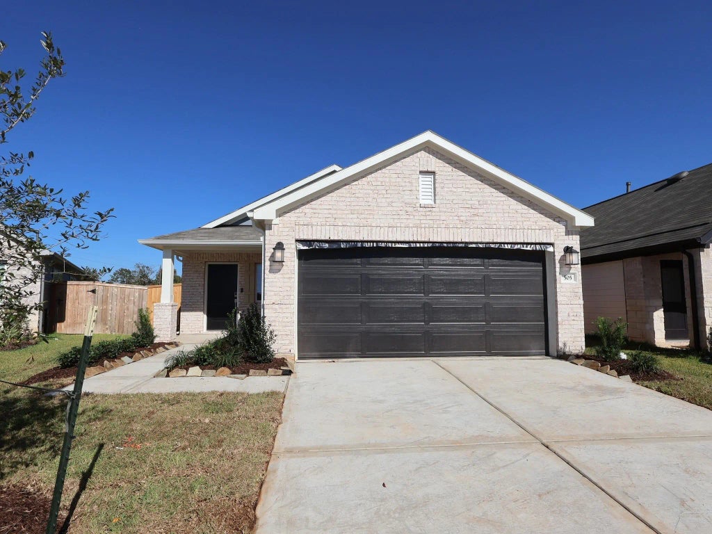 505 Brook Terrance Lane, Willis