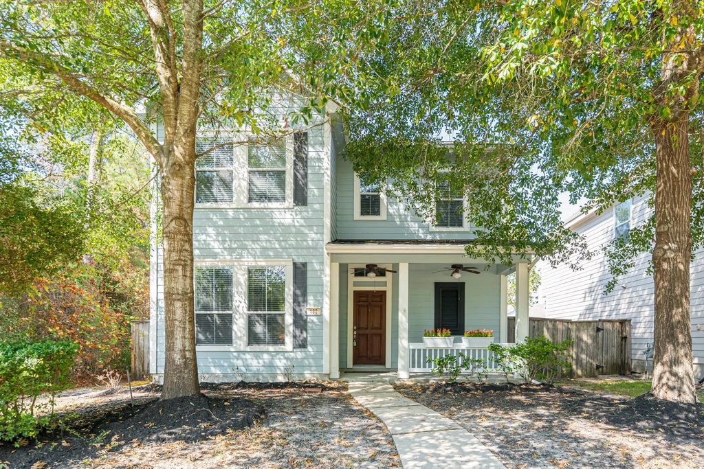 130 W Montfair Boulevard, The Woodlands