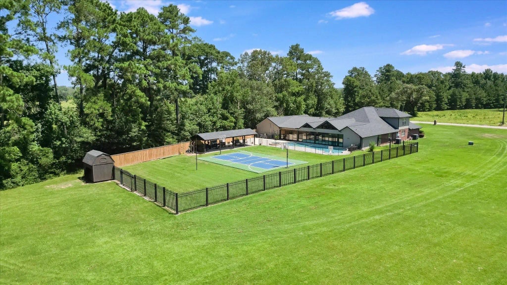 65 County Road 2209 N, Cleveland