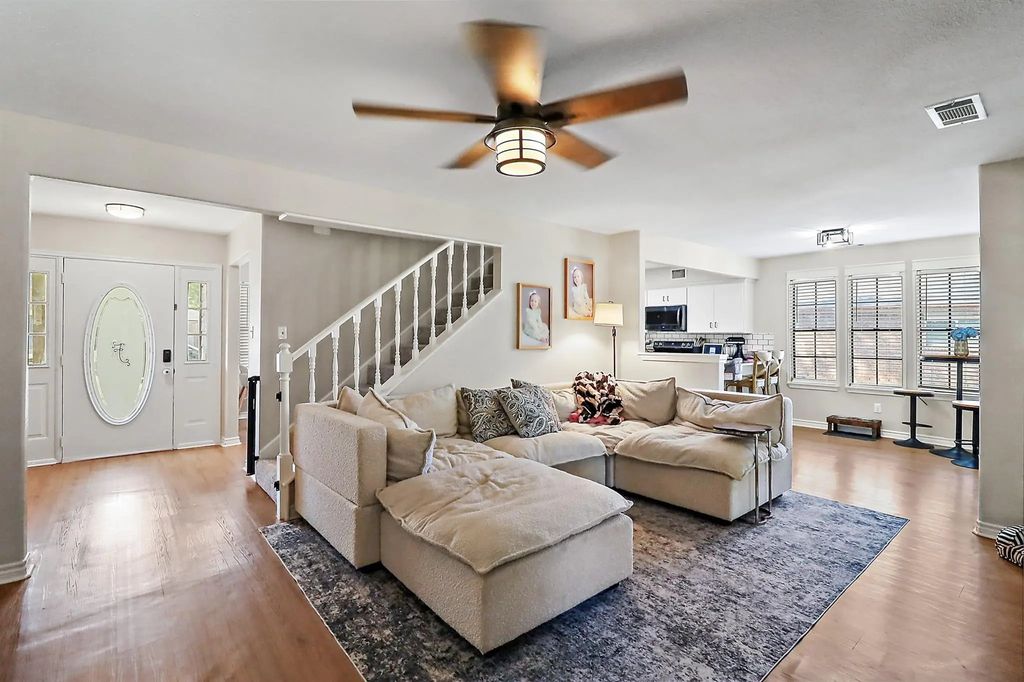 17502 Port O Call Street, Crosby