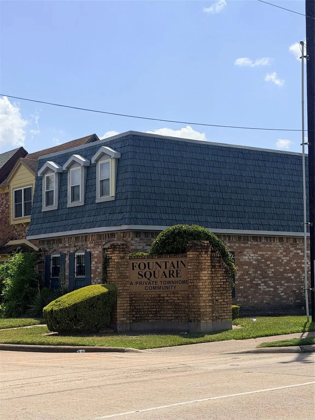 1351 Mardi Lane, Houston