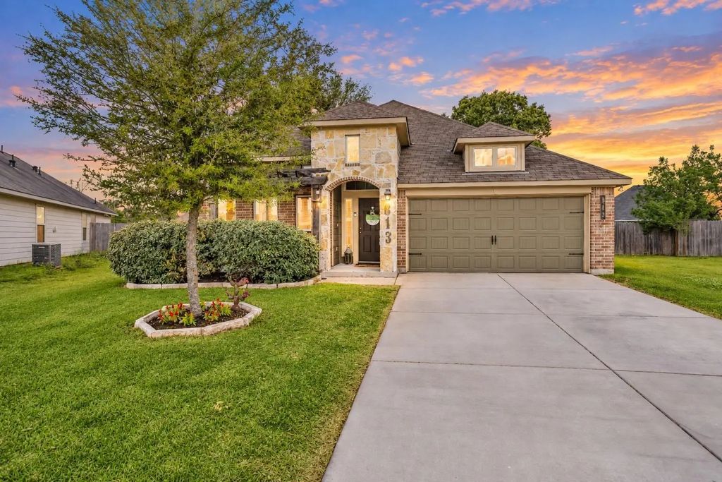 313 Brocks Court, Montgomery