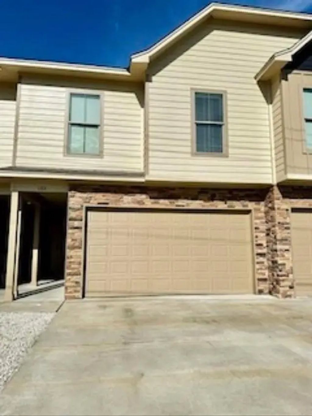5100 Westgate Lane 103, Lumberton