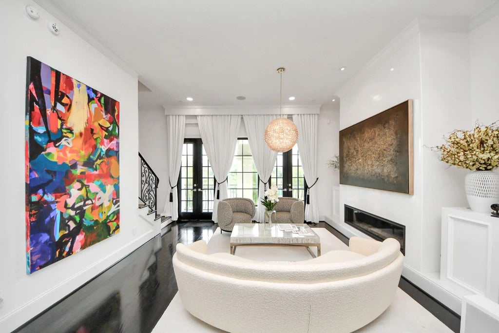 3711 Somerset Commons Lane, Houston