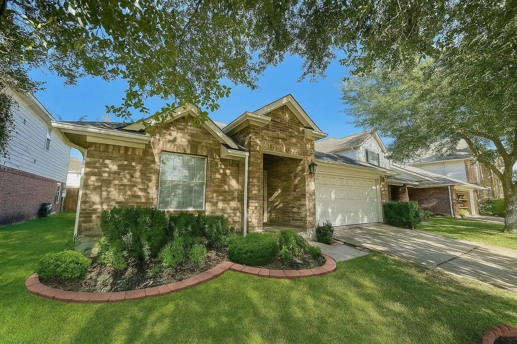 12347 Carmel Dale Lane, Houston