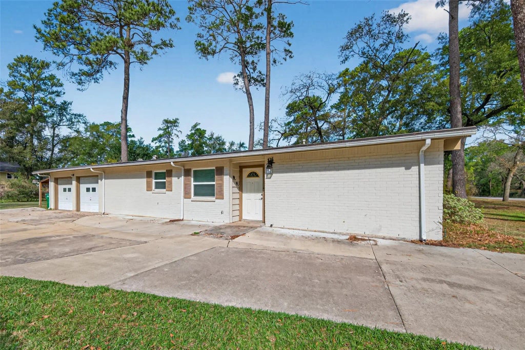 11811 Beverly Drive, Houston