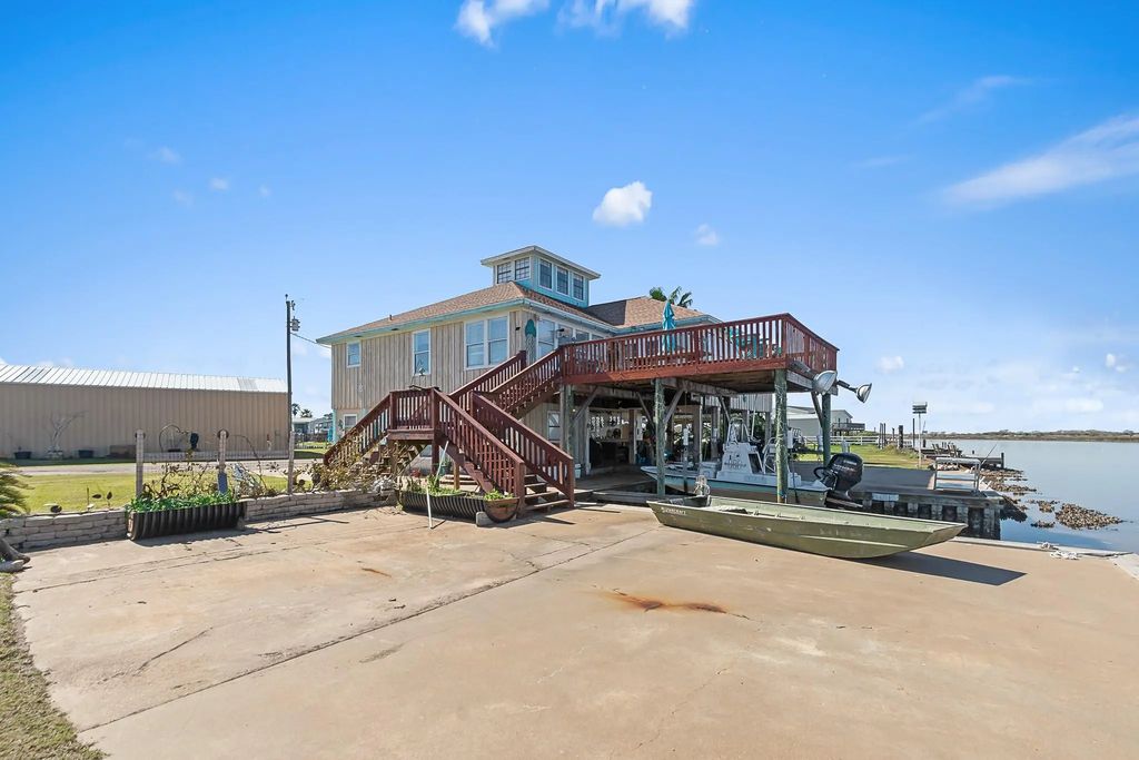 222 Fishermans Isle, Brazoria