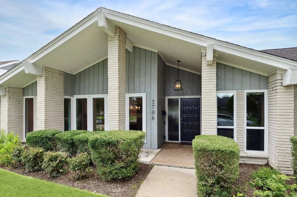5706 Ariel Street, Houston