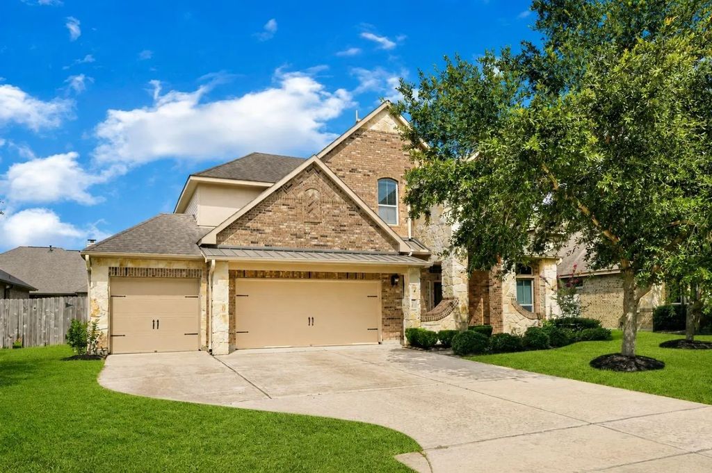 736 Somerset Landing Lane, League City