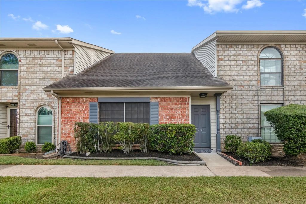 12176 Beamer Road, Houston
