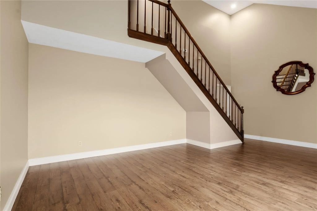 12176 Beamer Road, Houston