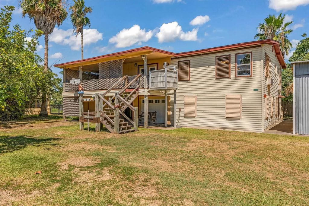 1115 W Canal Drive, Crystal Beach