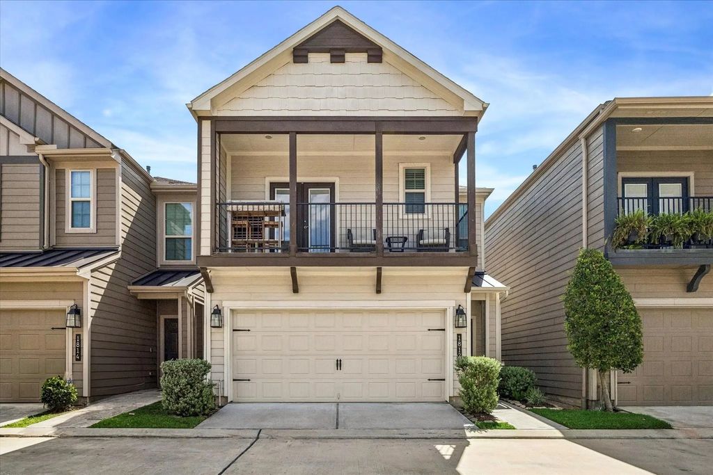 1812 Agoura Hills Drive, Houston