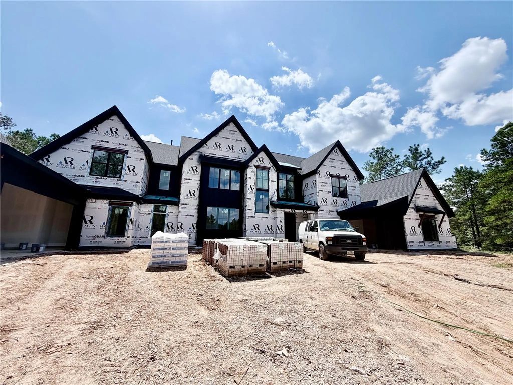 25077 Seguin Trail, Montgomery