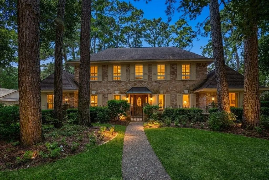 15211 Rainhollow Drive, Houston