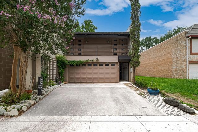 3017 Bissonnet Street, Houston