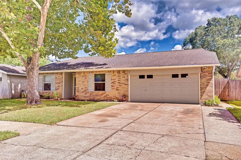6218 Creekside Lane, League City