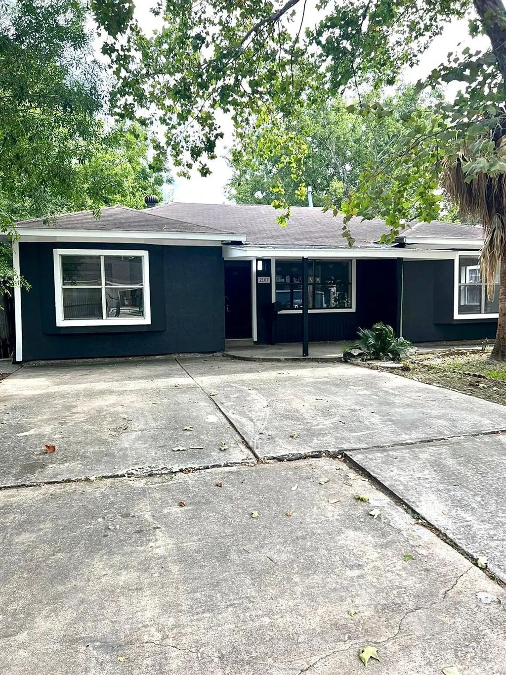 2107 Garvey Drive, Pasadena