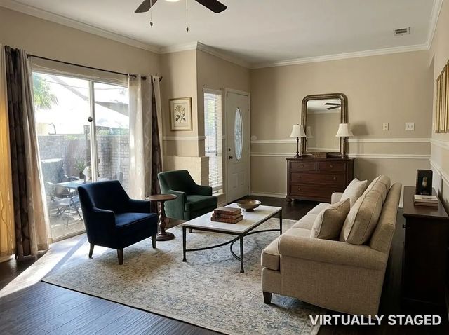 12613 Newbrook Drive, Houston