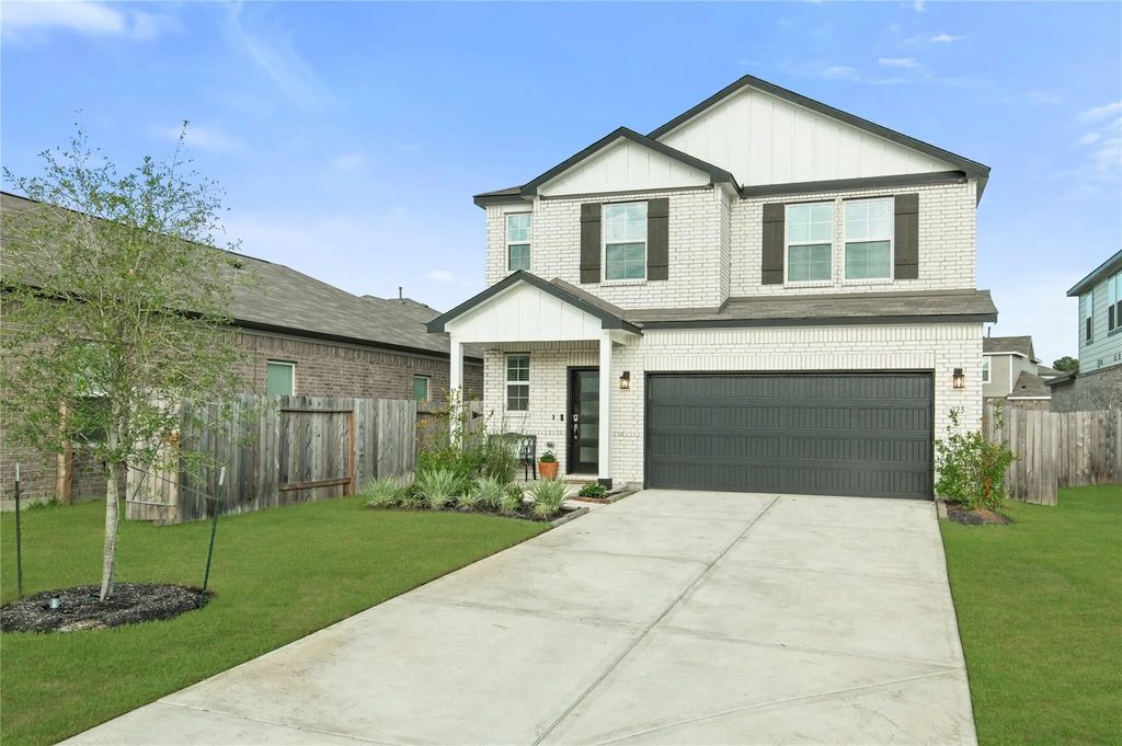 123 Alset Circle, Magnolia