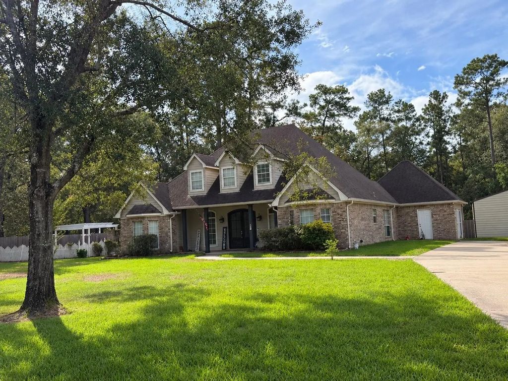 109 Morris Road W, Sour Lake