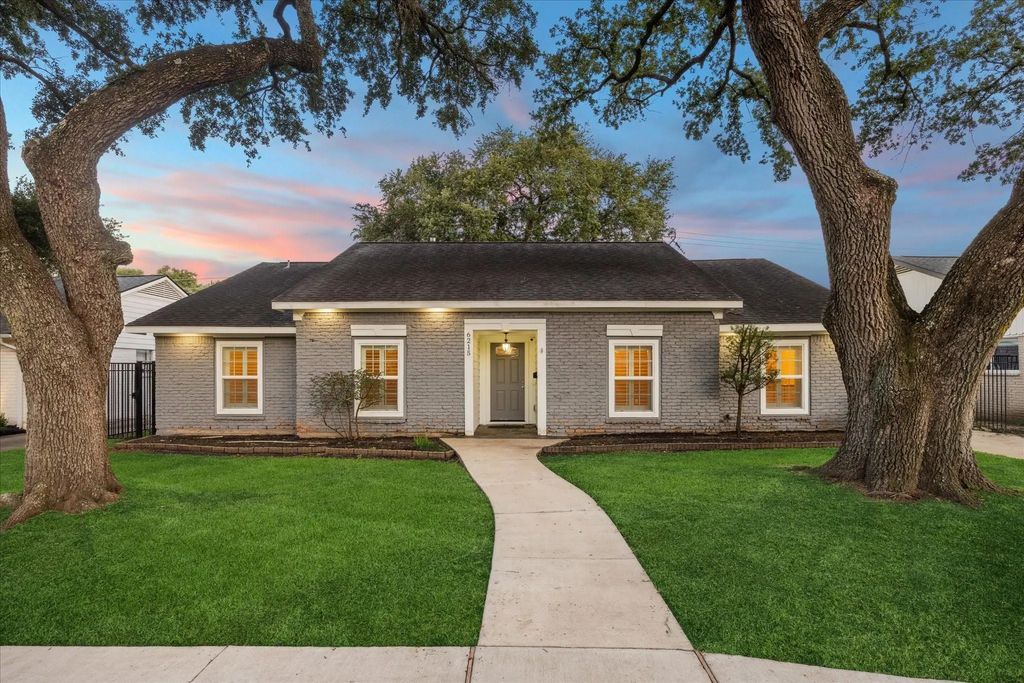 6215 Cheena Drive, Houston