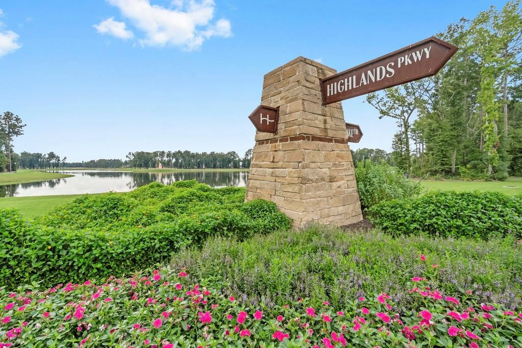 7384 Mount Greylock Loop Loop, Porter