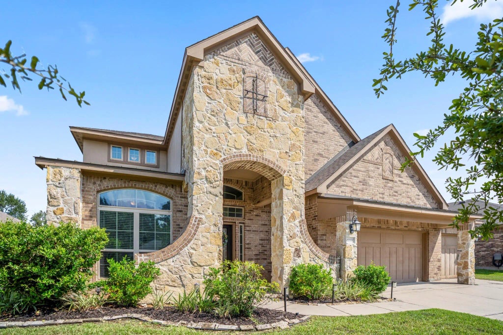 23006 Mulberry Tree Lane, Spring