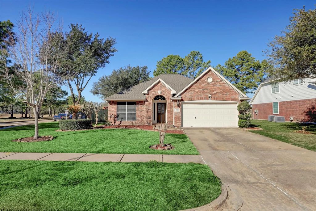 8903 Aberdeen Park Drive, Houston