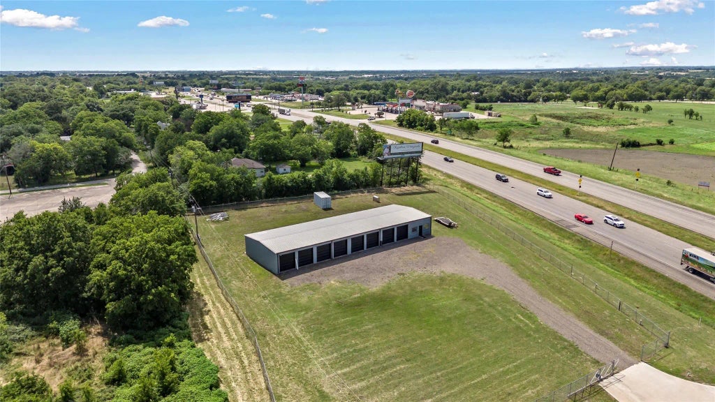 9250 Hwy 290 E, Chappell Hill