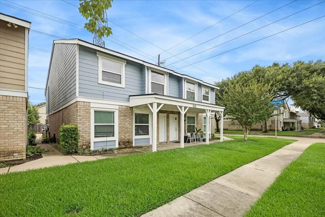 768 Memorial Mews Street 1, Houston