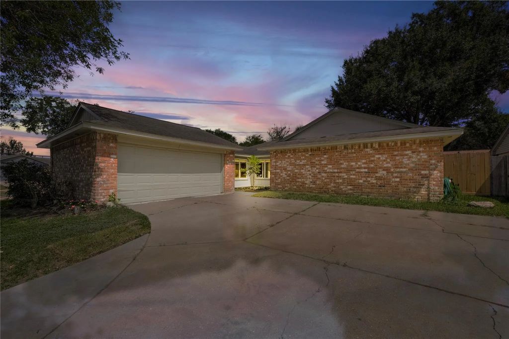 14246 Bateau Drive, Cypress